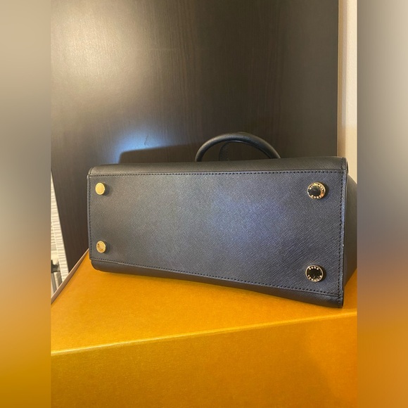 PERFECT CONDITION Michael Kors Selma bag medium - Picture 9 of 9